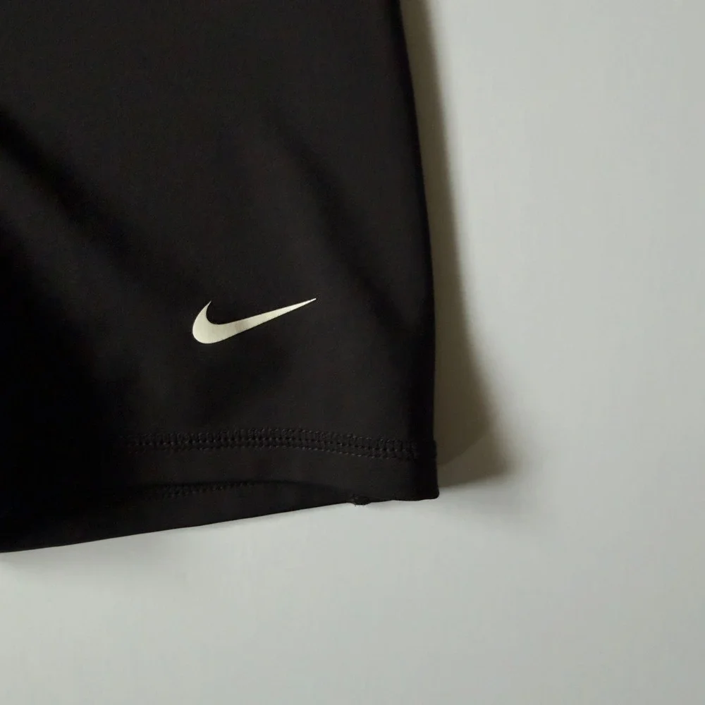 Nike Pro Compression Shorts Black Dri-FIT Athletic Training Workout Women's L